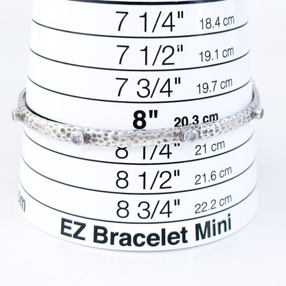 Vintage Sterling Silver 925 Hammered Cubic Zirconia Station Bangle Bracelet 8" - Picture 4 of 7